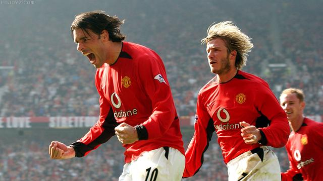 关于拉齐奥迎荷甲关键赛；关键时刻扳平良机；质疑声仍在；高层口径保持一致的信息