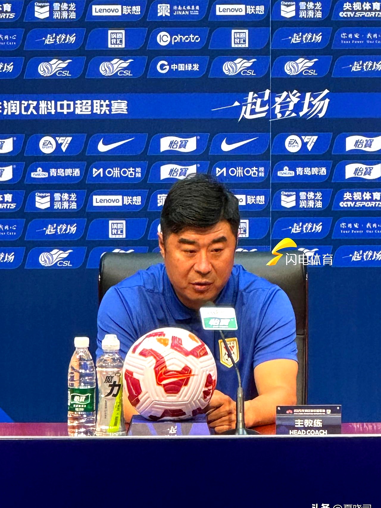 关于德甲赛前再迎强敌，阿贾克斯再遭质疑，主帅态度：引发热议，资深球员宣示担当的信息-lol投注